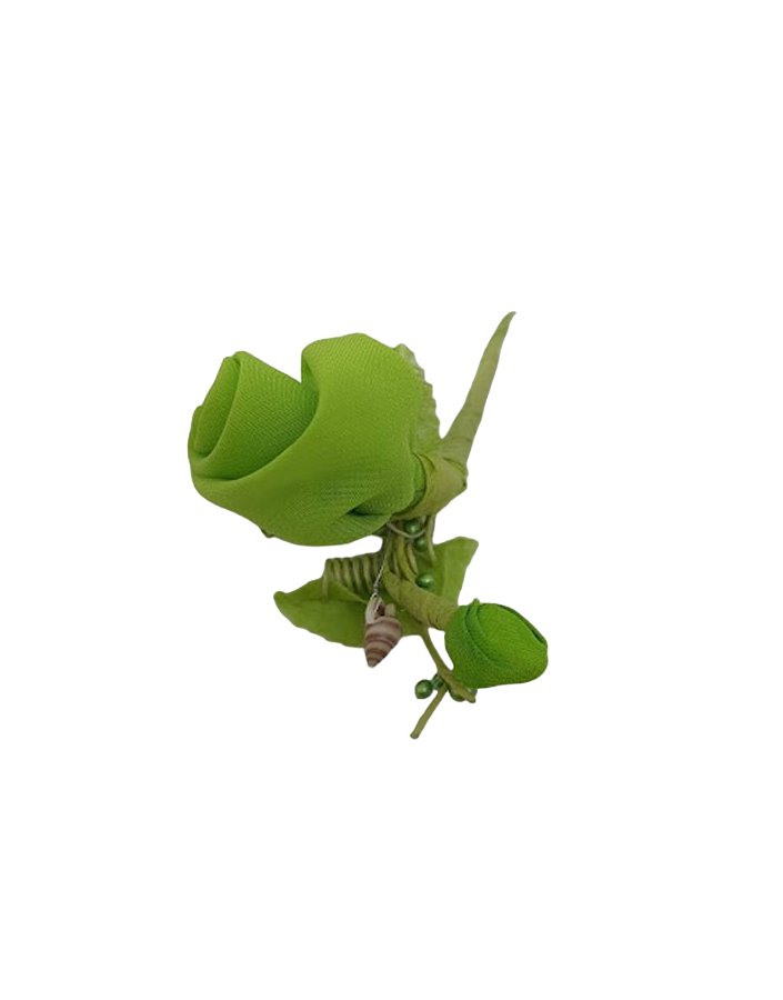 Bocciolo di Rosa in Stoffa con Piccole Conghiglie